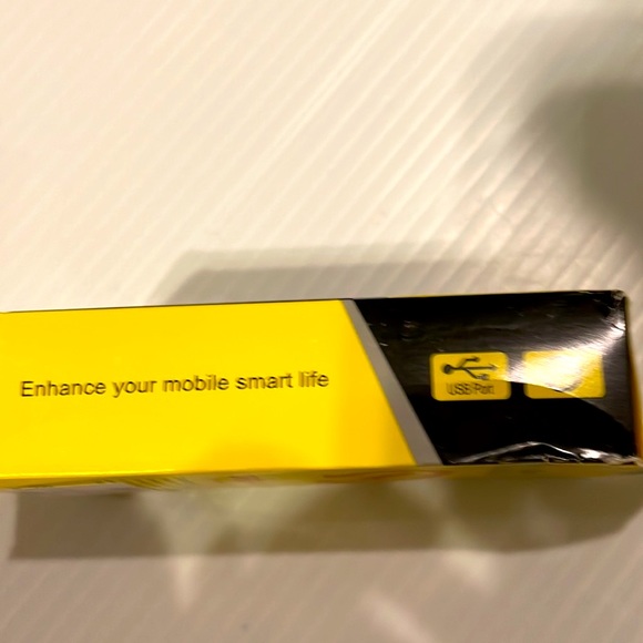 NWT Original Charger USB car charger for 2 Black w/ Crystals - Picture 4 of 9